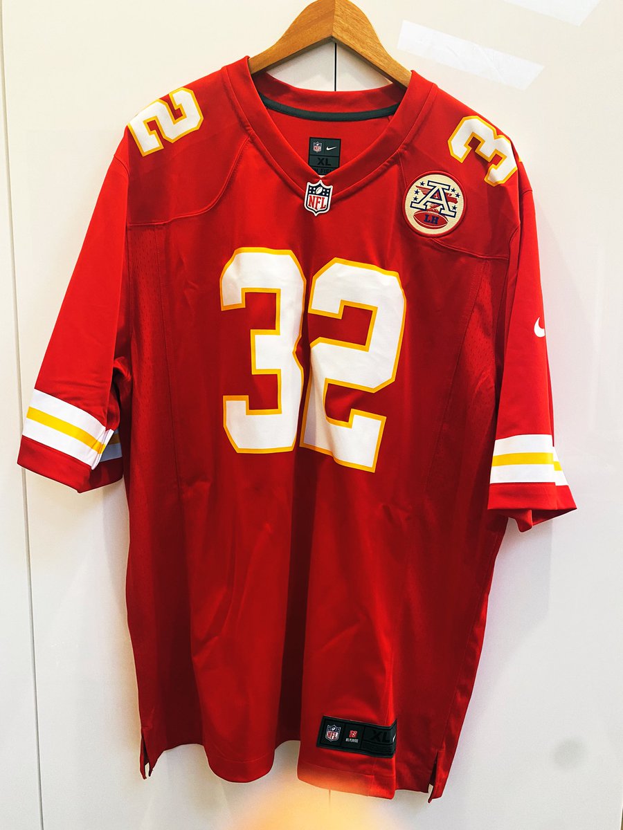 Adam Best tweet media