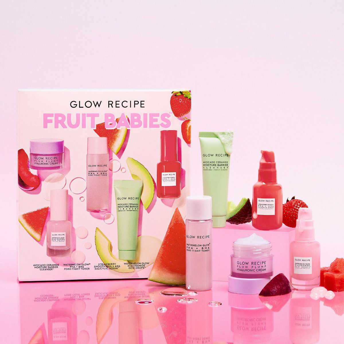 glamentic's tweet photo. Glow Recipe Fruit Babies 💕

روتين كامل للعناية بالبشرة من خمسة من أكثر المنتجات طلباً 
أنوع البشرة: عادي وجاف ومختلط ودهني

يتوفر بالحجز💕

#اكسبلور_explore  #libya🇱🇾 #benghazi #onlineshop #farmasi̇ #عناية_بالبشرة #عناية_بالشعر #haircare #ميك_اب #makeup  #دايسون_للشعر #dyson https://t.co/knzRkHqMAL