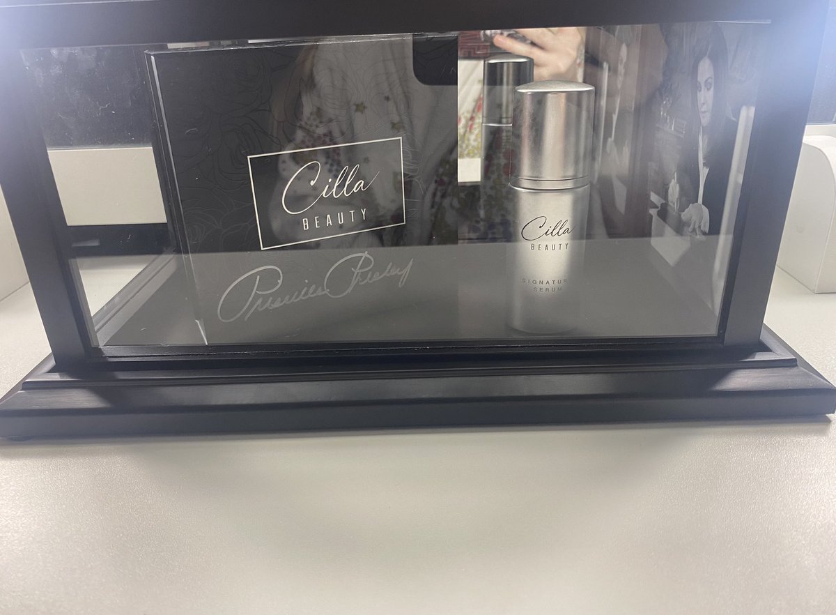 TCB_est_1995's tweet photo. Feeling over the moon to be able to have a signed bottle of @Cilla_Presley new beauty line #cilla it is hands down my new favorite skincare product, leaves my skin so soft &amp; the scent makes me feel like I’m in a spa w each use. Love it! Thank you priscilla ❤️ https://t.co/KGh6kbeIYz