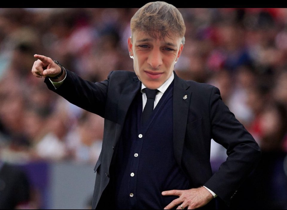 abbiamo giocato una partita perfetta a parer mio.
Nonostante lo svantaggio siamo riusciti a riprendercela per ben due volte.

il gruppo c’è uno per l’altro sulla stessa barca. 

SIAMO IN FINALE🇮🇹♥️