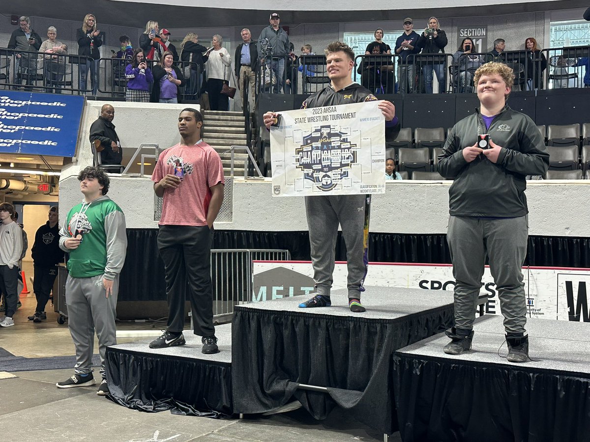 AHSAAnow's tweet photo. 285 weight class State Champions https://t.co/S9ewpf1TN3
