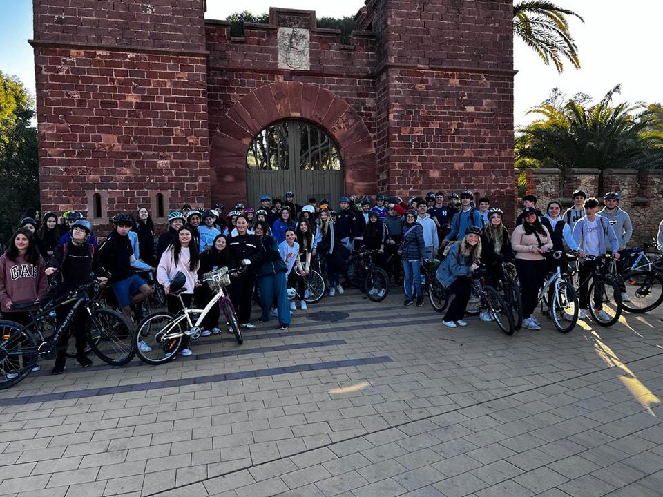 Our students exploring Barcelona, Spain!  Barca Stadium, bike ride through Castelldefels, and immersed in the language with their host family. 🇪🇸<a href="/CarolASmyth/">Carol Ann Smyth</a> <a href="/drzublionis/">Chris Zublionis, Ed. D.</a> <a href="/SHELLNORTHSHORE/">North Shore CSD</a>