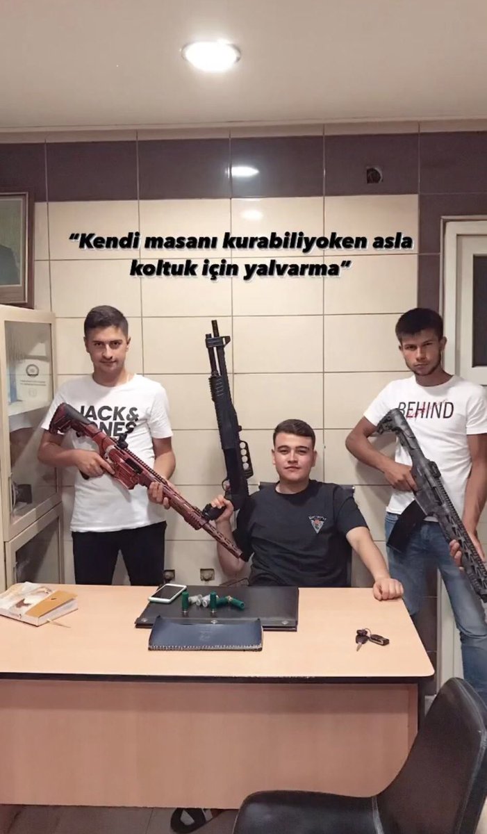 Enis ツ (@enisflex22) on Twitter photo 