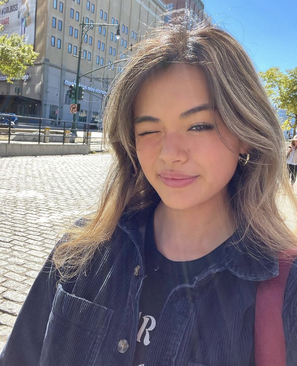 brooklyncaswel's tweet photo. #tbt this beautiful day in nyc. someone pls take me back https://t.co/P1pxN2rRcg