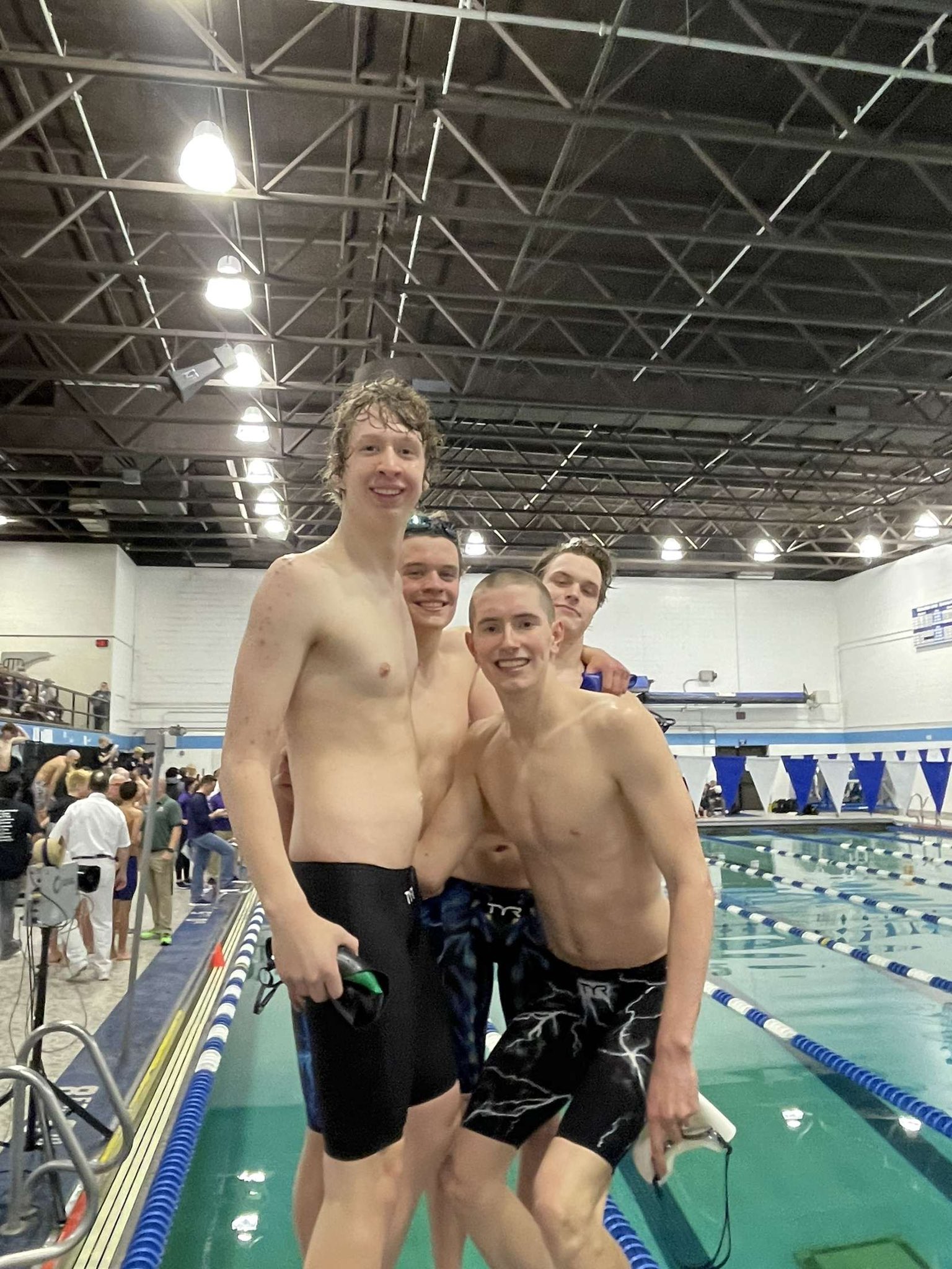 H and best sale m boys swim