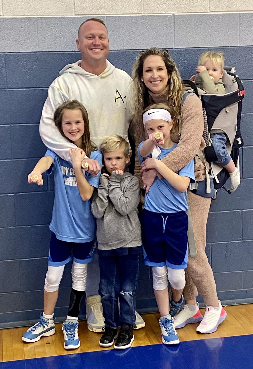 CoachKenWebb's tweet photo. It’s always good to watch the next generation of hoopers fall in love with winning and go undefeated on the season. The Holcomb girls are going to be a problem for everyone. This is only the beginning! @Coach_Holcomb @Tyler2Webb @Ryan1Webb @kkwebb34 https://t.co/f6C1DUJpkZ