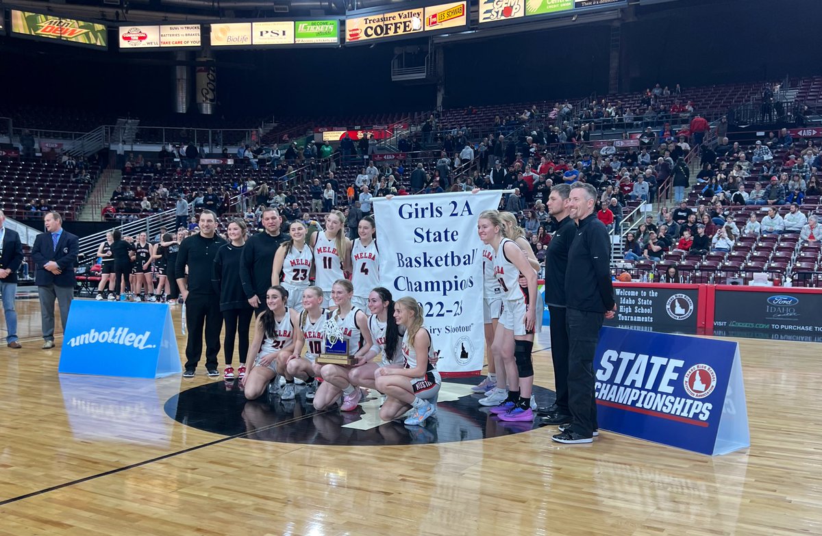 ⚪️𝐏𝐄𝐑𝐅𝐄𝐂𝐓𝐈𝐎𝐍🔴

The Melba Mustangs cap a 26-0 season with a 2A State Championship.

FINAL | MHS 55, SSHS 46

Kendall Clark led the way with 18 points for the Mustangs.