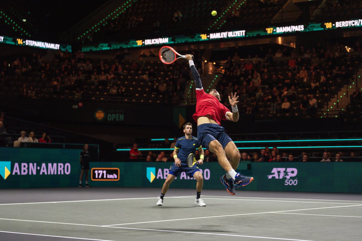 ABN AMRO Open (@abnamroopen) on Twitter photo Ivan Dodig is absolutely taking off for a smash here! 🛫
With athleticism like this, <a href="/DodigTennis/">Ivan Dodig</a> and <a href="/AustinKrajicek/">Austin Krajicek</a> have made it into the #abnamroopen final. 😃
They beat Belgian qualifiers Gille/Vliegen 6-4 7-6(3) and will take on Bopanna/Ebden at 1 pm CET on Sunday. 👊 Ivan Dodig is absolutely taking off for a smash here! 🛫
With athleticism like this, <a href="/DodigTennis/">Ivan Dodig</a> and <a href="/AustinKrajicek/">Austin Krajicek</a> have made it into the #abnamroopen final. 😃
They beat Belgian qualifiers Gille/Vliegen 6-4 7-6(3) and will take on Bopanna/Ebden at 1 pm CET on Sunday. 👊