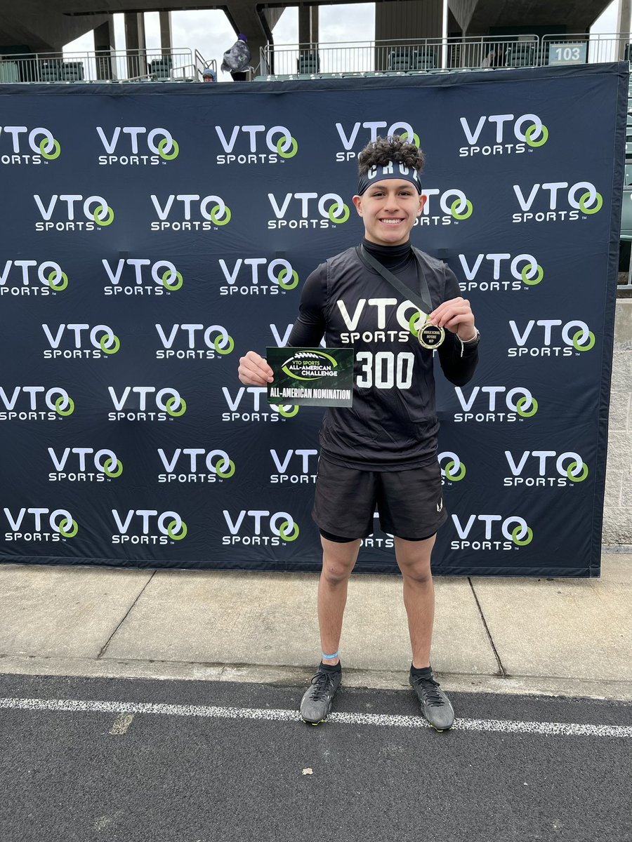 calebcruz2027's tweet image. @VTOSPORTS Defensive MVP 🙏🏽
@coachwvde @FootballDesoto 

@ThePrideCoach @Coast2Coasttc @Marchen44 @ScottRapp17 @CoachCoreyH @TrustMyEyesO @FlightSkillz @Prep1USA @806hsscmedia @AWilliamsUSA @RLC550 @PrepRedzoneTX @s_franco5 @CoachWhiteDB1 @AFGP_Sports @kallingplays @DonnieBaggs_