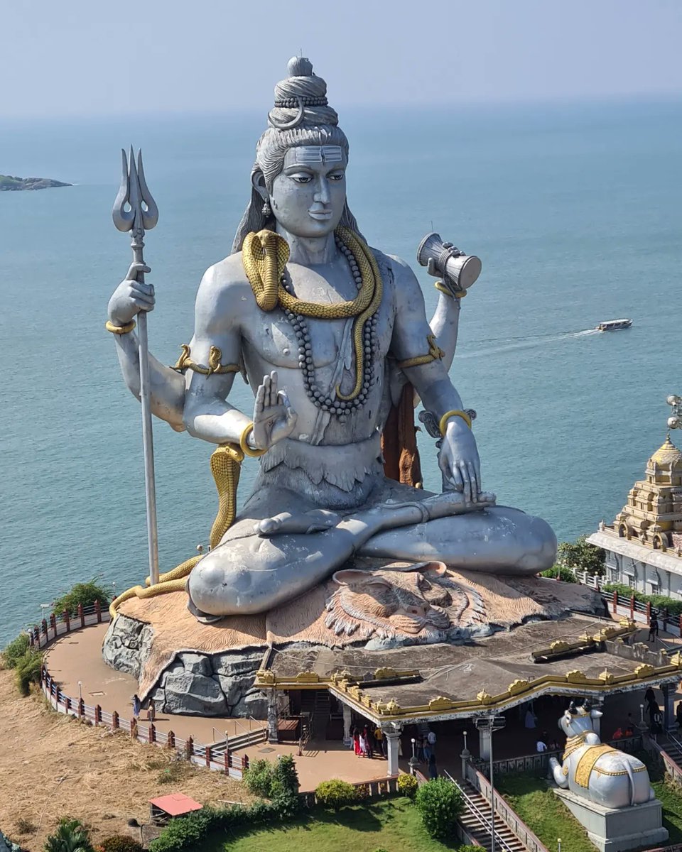 sleepyheadspeak's tweet photo. || Har Har Mahadev ||

|| Om Namaha Shivaay ||

Wishing everyone a very happy Maha Shivaratri... https://t.co/s4nw0cYnrd