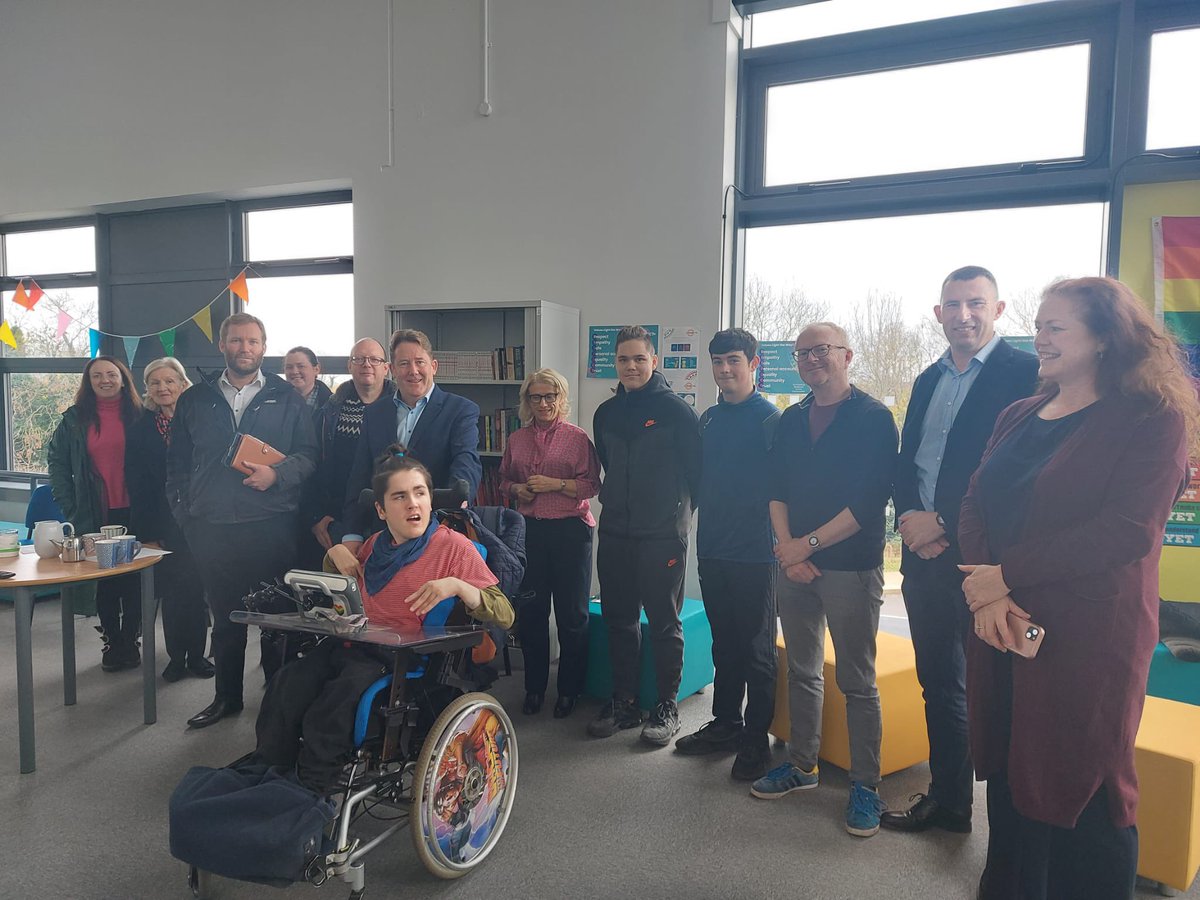 Malahide Portmarnock ETSS (@mpetss) on Twitter photo Meeting last term between student representatives, Board & management members from <a href="/mpetss/">Malahide Portmarnock ETSS</a> & Scoil an Dunninigh <a href="/DarraghOBrienTD/">Darragh O'Brien</a>, <a href="/davidhealyv/">David Healy</a> , councillor Eoghan O’Brien, to discuss pedestrian access to our schools. Meeting last term between student representatives, Board & management members from <a href="/mpetss/">Malahide Portmarnock ETSS</a> & Scoil an Dunninigh <a href="/DarraghOBrienTD/">Darragh O'Brien</a>, <a href="/davidhealyv/">David Healy</a> , councillor Eoghan O’Brien, to discuss pedestrian access to our schools.