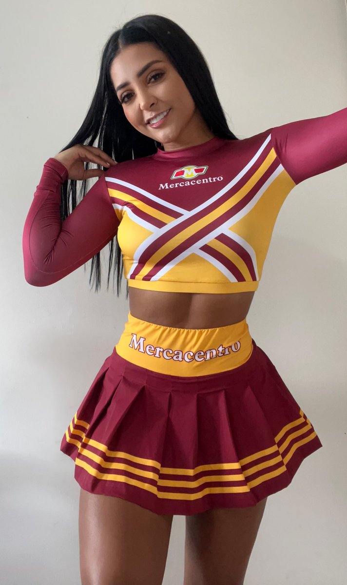 PaolacruzQ's tweet photo. Nuestro nuevo uniforme 😍💘 ¿les gusta? https://t.co/TdDOOuN2vB