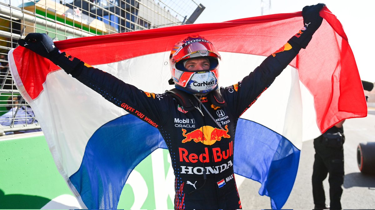 JSRF1League's tweet photo. IT'S RACE DAY FOR OUR LEAGUE'S HOME RACE! 🏁🤩

LETS MAKE IT A SPECIAL ONE! 🧡

📍Circuit Zandvoort 
🏎 Round 13 Of Season 5 
🤩 Home Race Of Our League
⏰ 19:15 CET / 18:15 GMT 
🎙@JesseMessiNL &amp; @YKaldenbach
🎥 YouTube: JesseMessiNL

#DutchGP https://t.co/p5yA36G7po