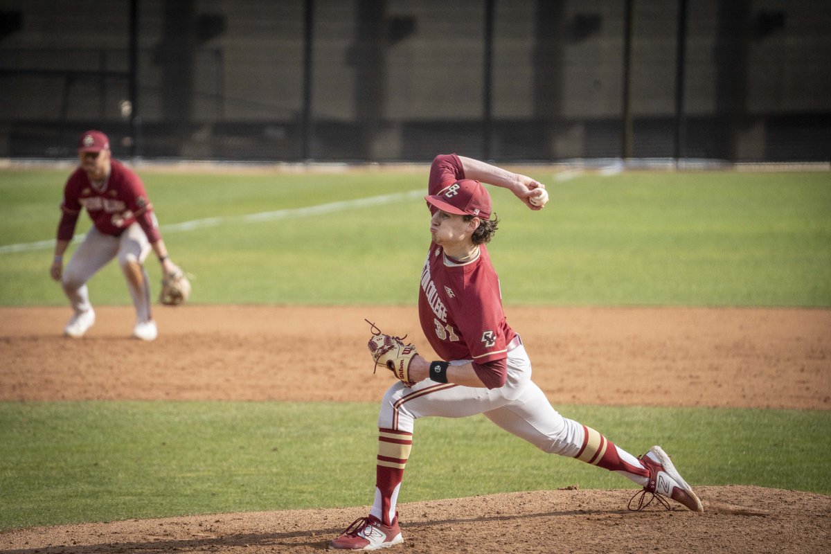 BCBirdBall's tweet photo. Chris Flynn turns in six-shutout innings of one-hit ball with seven Ks. RHP John West on after the stretch.

Mid 7: BC 3, PEPP 0
📺 https://t.co/wRRFNRLPGN
📈 https://t.co/BzuN8HvPt6 https://t.co/3s1Ms1jhN4