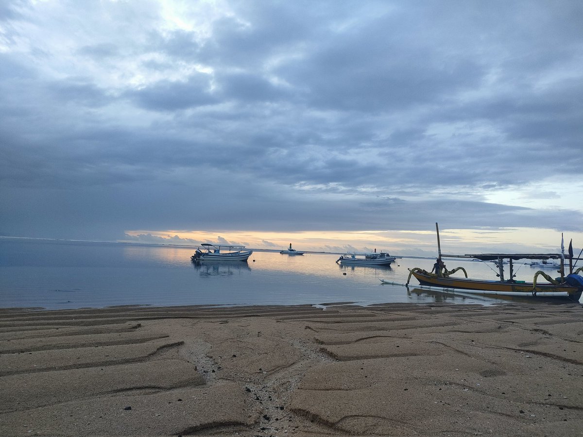 Semangat Pageeee.....💪💪💪

Setelah Cocos apa?

Retweet 500
😁😁😁😁