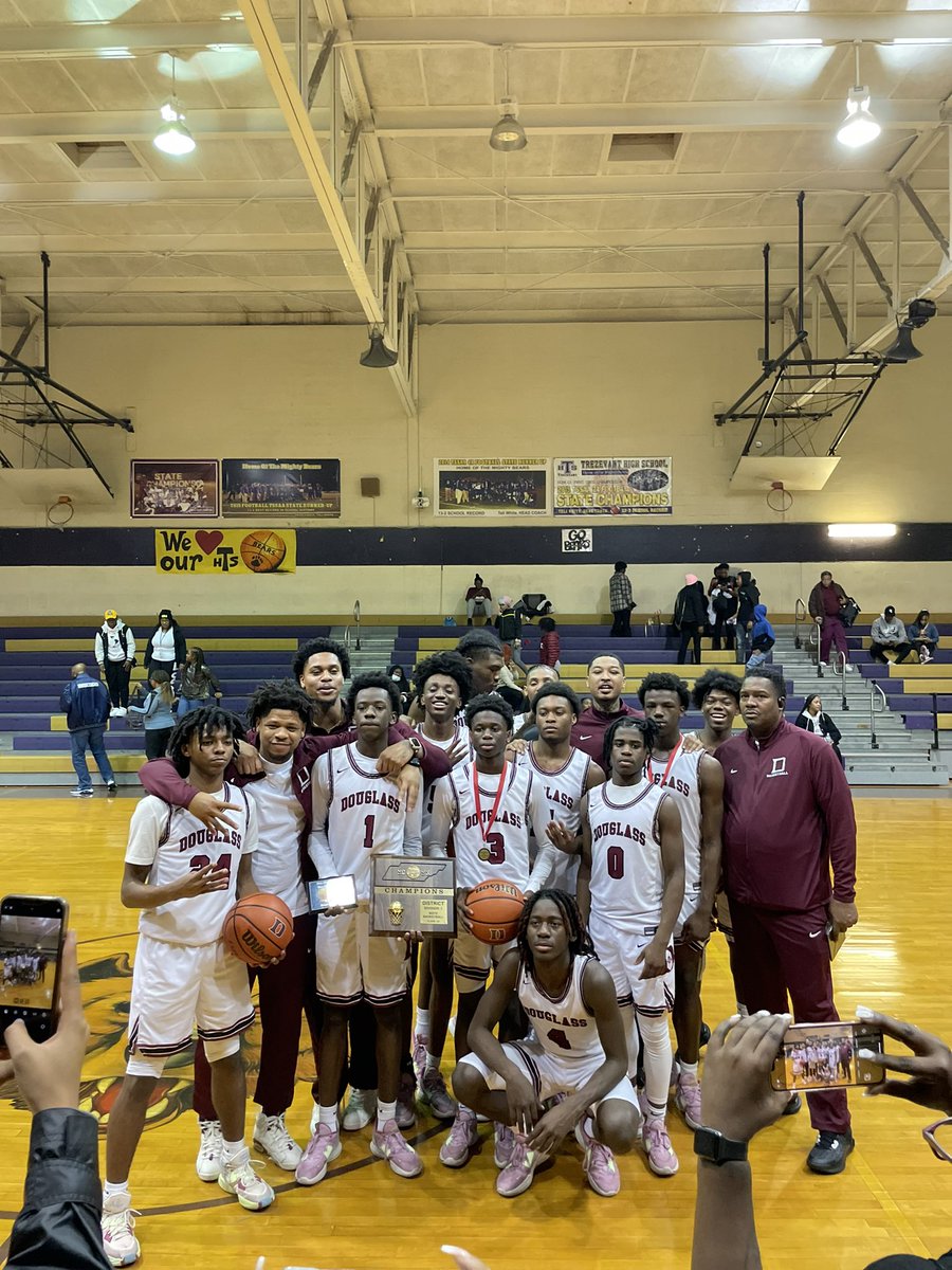 DouglassHoops_'s tweet photo. The Douglass Red Devils are 4x District-14 AA CHAMPS‼️77-55 over MBA. In a team effort, SR F. @TJohnson2__ led all scorers w/ 20pts, 10rebs, 4assts &amp; 2blks. 2025 F  @Jbrittman22 ended w/ 16pts &amp; 9 rebs. 2024 wing @Jthompson2024 w/ 12pts, 9rebs &amp; 6asst. 👺🖤 #D4L 
#Weallwegot https://t.co/5DiBEHGS5j