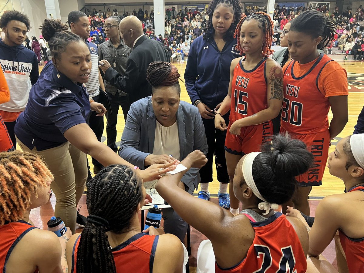 MccallShedrick's tweet photo. #VSUbasketball CIAA up next big win today at VUU! https://t.co/Blxg8rionT