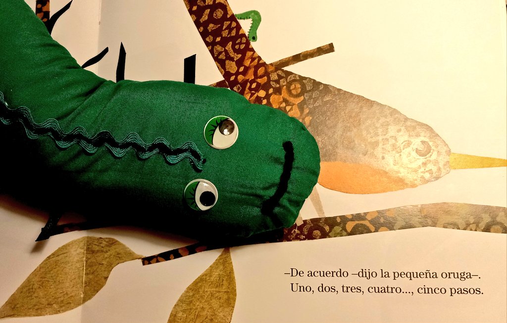blanca_arteaga's tweet photo. El lunes pasaré la mañana midiendo con mi oruga en @ValledelMiro en el aula de 5 años ¡Espero que les guste cómo me ha quedado! Paso a paso 🐛🐛🐛 https://t.co/SOwpYRXCxd