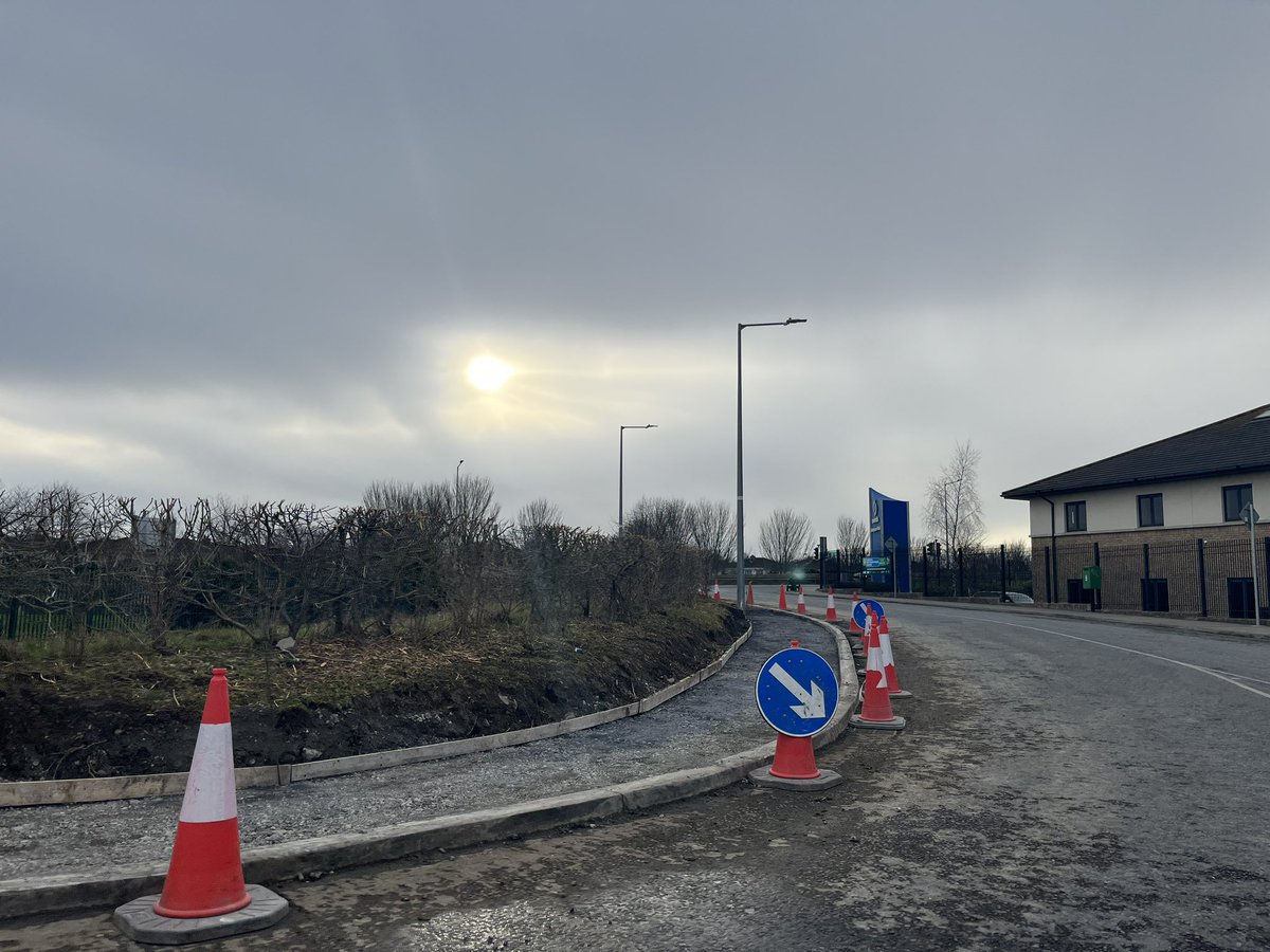 Malahide Portmarnock ETSS (@mpetss) on Twitter photo The new pathway is in situ! Well done to student campaigners, BoM and school community.Thank you to Minister Foley, <a href="/DarraghOBrienTD/">Darragh O'Brien</a> ,Councillor Eoghan O’Brien and <a href="/Fingalcoco/">Fingal County Council</a>. There will be happy faces on Monday! The new pathway is in situ! Well done to student campaigners, BoM and school community.Thank you to Minister Foley, <a href="/DarraghOBrienTD/">Darragh O'Brien</a> ,Councillor Eoghan O’Brien and <a href="/Fingalcoco/">Fingal County Council</a>. There will be happy faces on Monday!