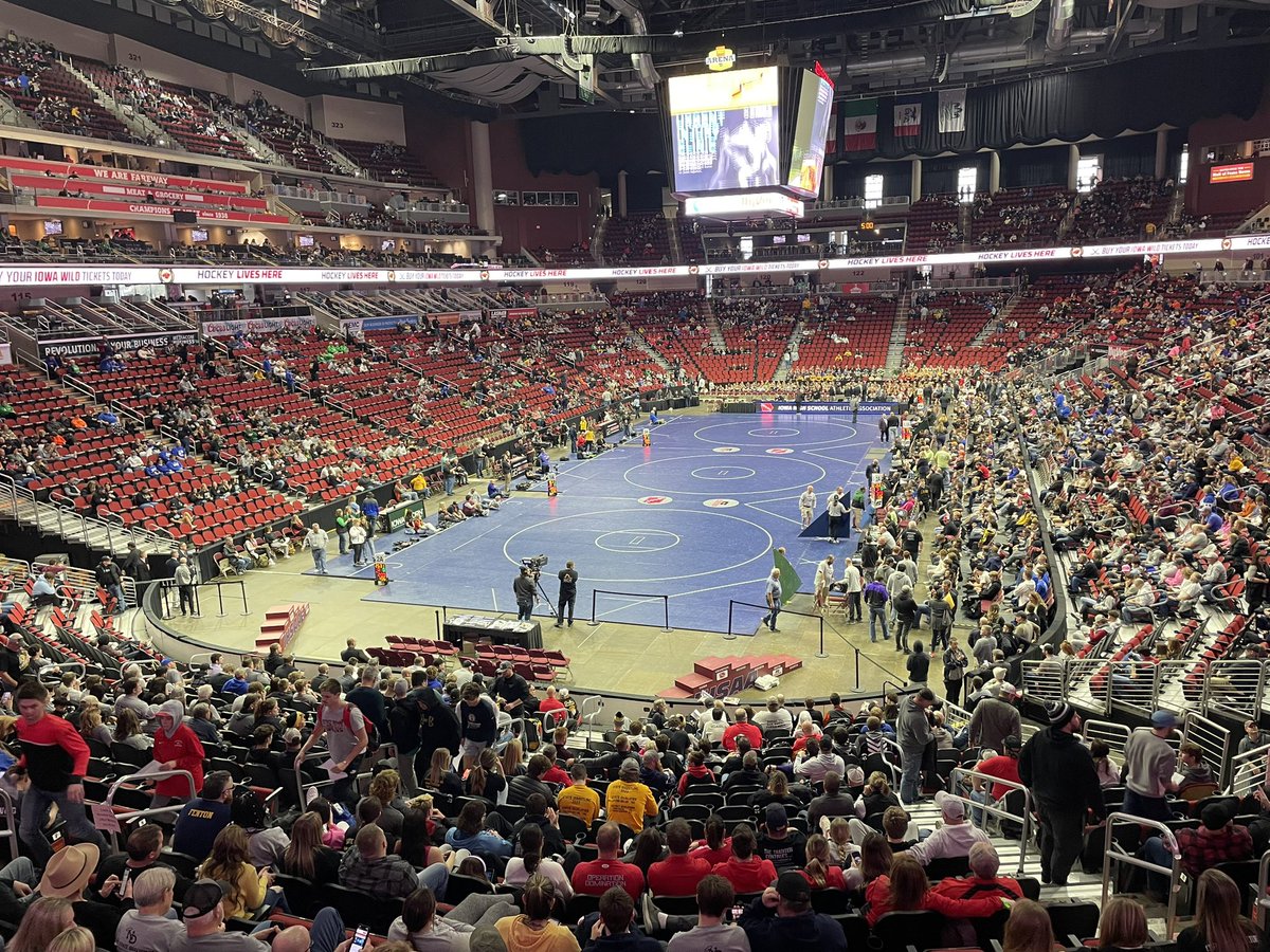 BrandonJHurley's tweet photo. The championship round isn’t far away. 

Greene County has two wrestlers competing for titles.

#1 Kale Petersen (41-0) will face Osage’s Anders Kittleson (50-2) in Class 2A 132 pounds. Petersen has won two straight state titles and is on a 60-match winning streak. 
#iahswr https://t.co/c6mWngQnfN