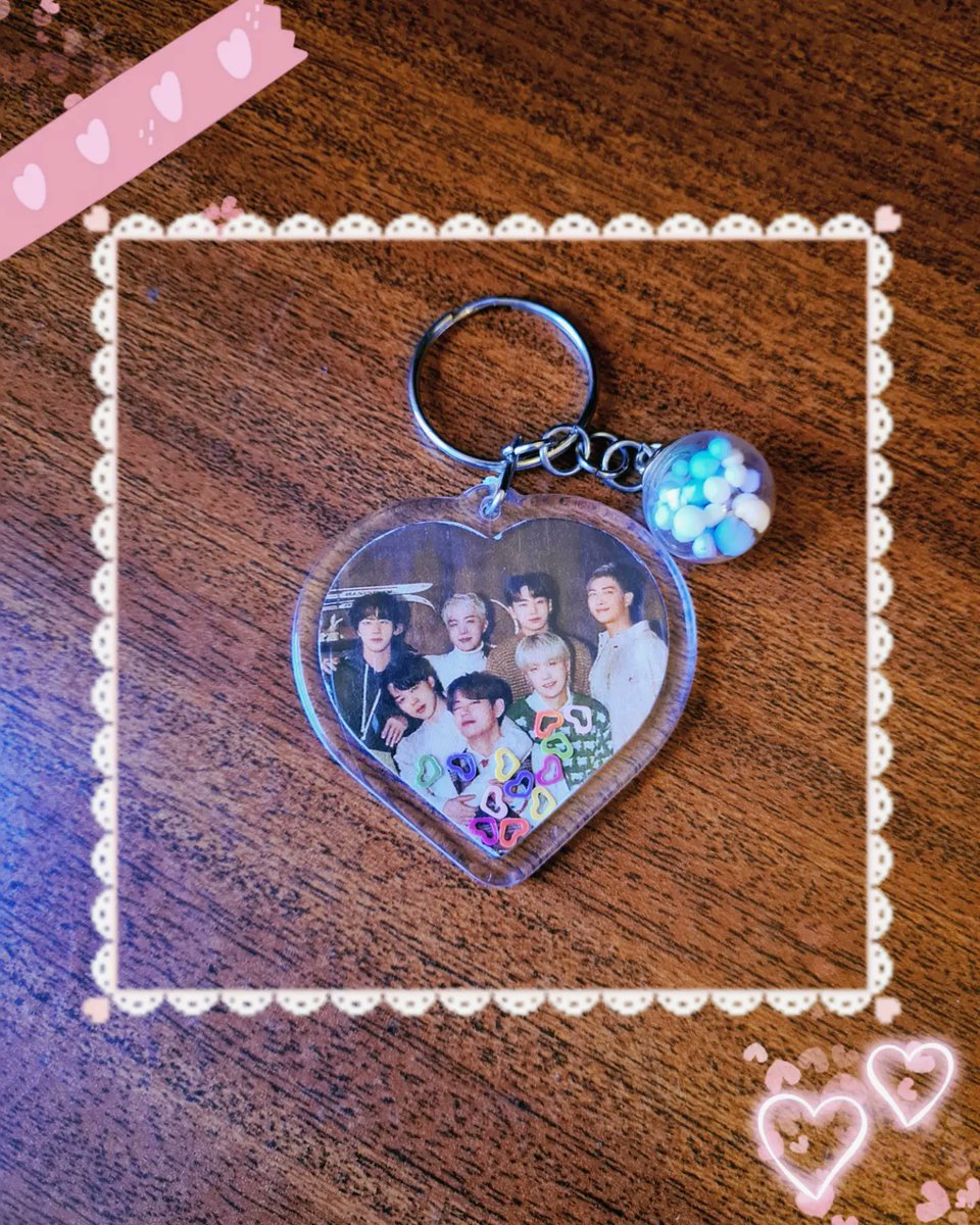 💖 BTS Photo Keychains 💖

Hope you like this new drop! 🥺

💌 order through IG or link in bio 💌

#kpop #kpopportugal #kpopstore #kpopshop #smallbusiness #bts #army #btsarmy #jungkook #v #taehyung #jimin #jhope #junghoseok #suga #yoongi #seokjin #namjoon #rm #handmade #keychain