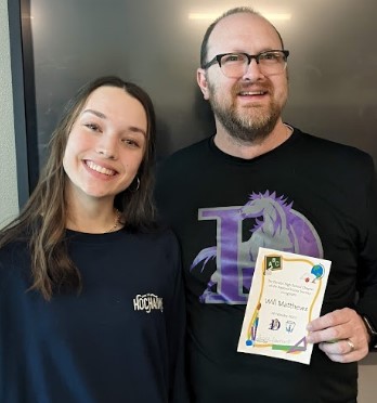 So proud of all our NHS Members of the Month and the teachers they chose to recognize!

Red House member Grace recognizing @MrMDHS