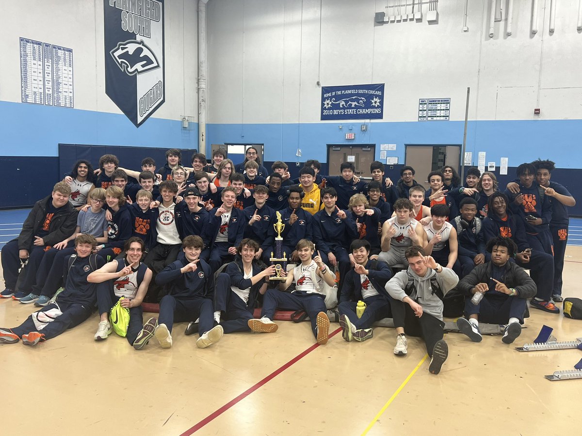 NnhsTrack's tweet photo. Great day today as the Huskies finish as PSHS Invitational Champions!
#DRIVENTOEXCELLENCE #TOGETHER
🔵🟠🐺🔵🟠 https://t.co/bzT8CujAP3