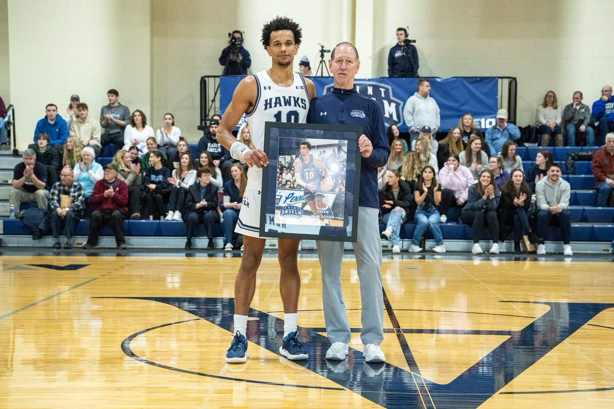 Saint Anselm Hoops tweet media