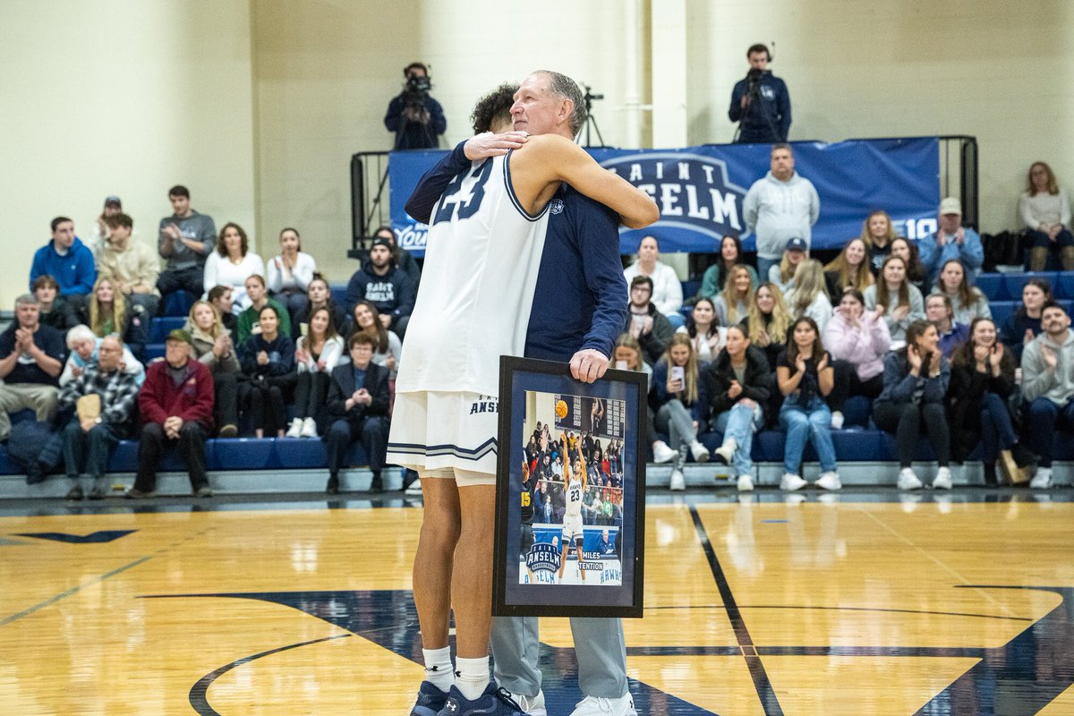 Saint Anselm Hoops tweet media