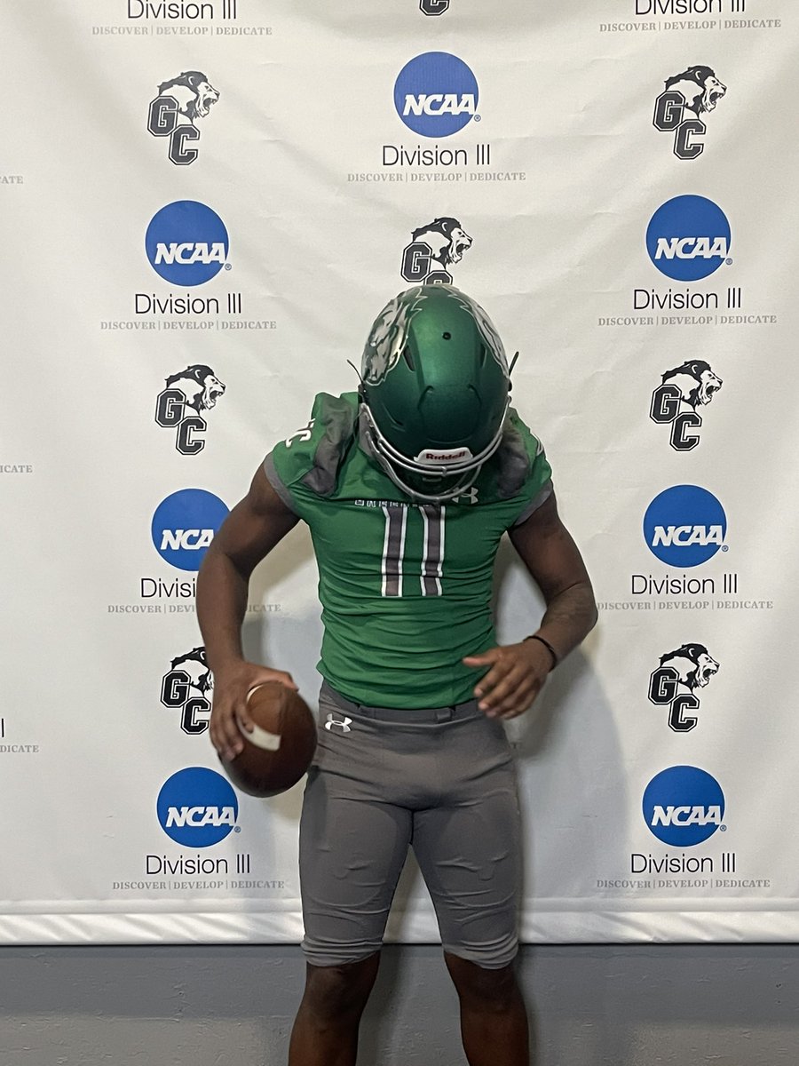 Darealjaydin11's tweet photo. Bless to receive an offer from Greensboro College 🙏🏾💚@CoachEllington1 @hunterhardin819 @JuwarrenByrd https://t.co/v1yCrY9cjG