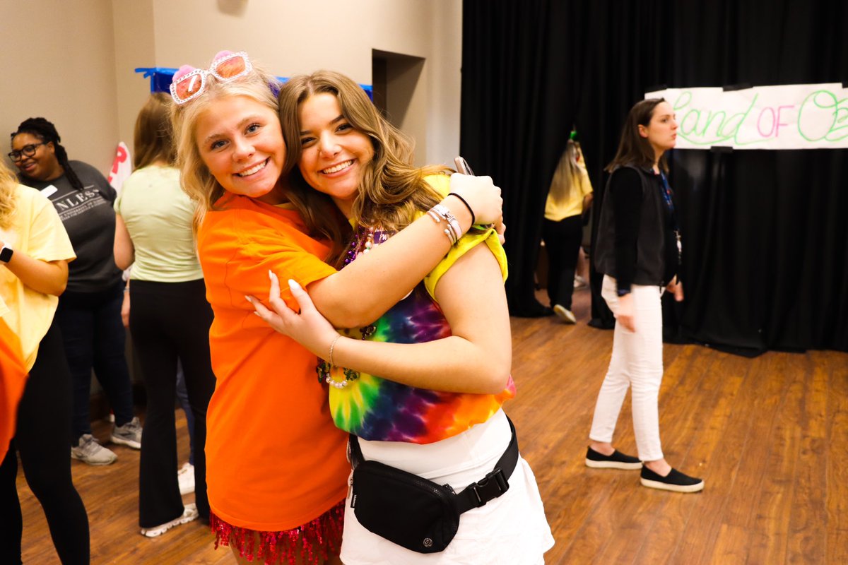 uamiracle_'s tweet photo. Thank you to @auburndm for partnering with us this hour and for raising a combined $16,670.12 for our @cmnhospitals! Thank you so much to everyone for fundraising this hour - #BAMAthon2023 wouldn’t be possible without everyone’s help! 🪩🪩 https://t.co/qtqDKKbQEd