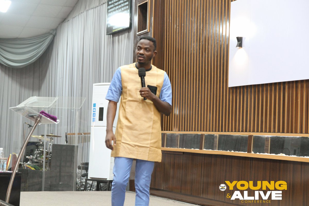 NrccSinglesConn's tweet photo. Our Apostle @pstjideojo blessed us richly. Lines upon lies, precepts upon precepts! It was indeed an awesome session with Daddy. Thank you for always depositing into us words per season sir. https://t.co/78dpLt4TMP