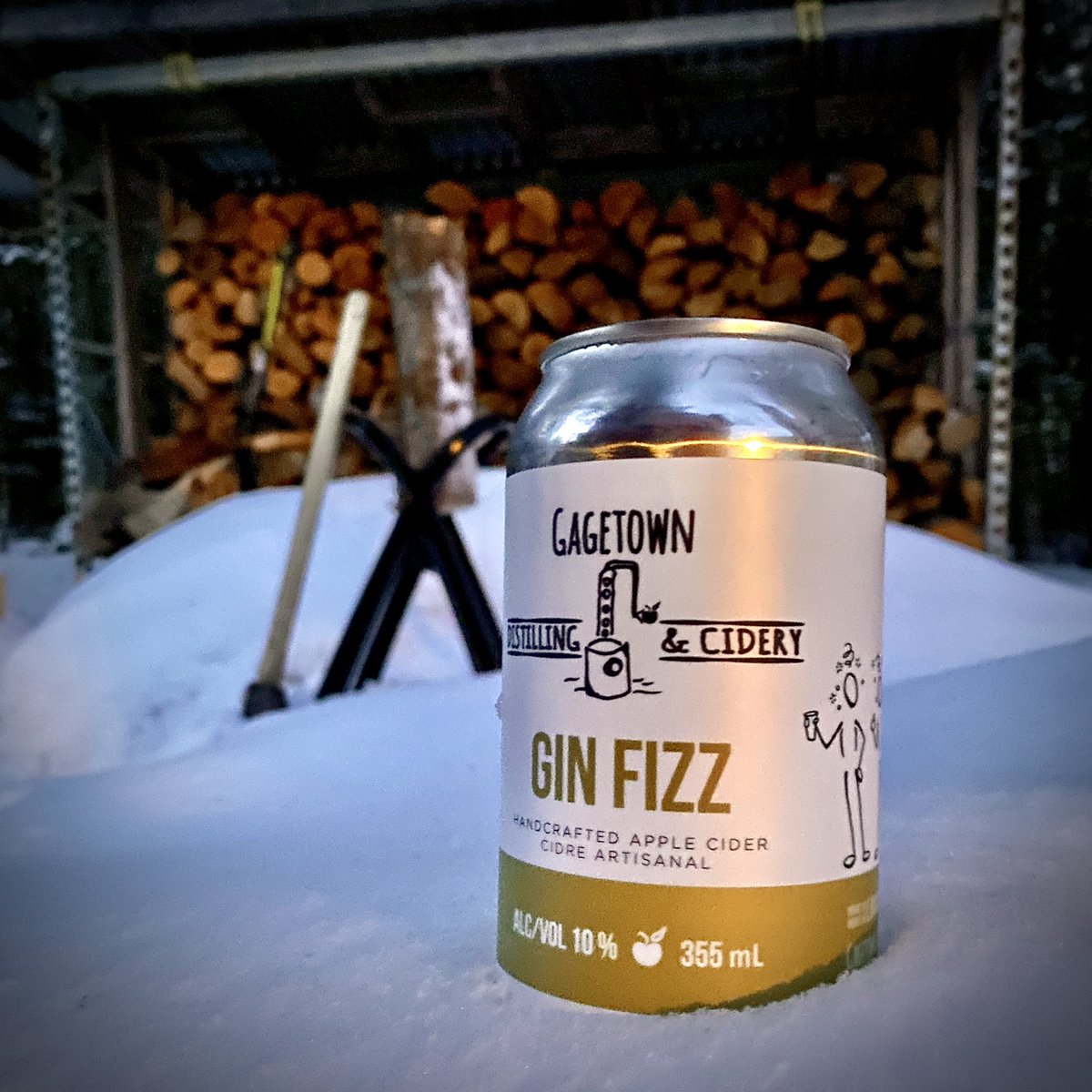 TFTCandPHOTO's tweet photo. @GagetownD_C just wanted to let you know that your “Gin Fizz pairs well with life in #NewBrunswick.” Was out splitting wood and stopped to snap a pic in the middle of bringing in wood because this stuff was perfect. #sogood #cider #gin #tourismNB #explorenb #NewBrunswicktourism https://t.co/oBWjbGDgLN