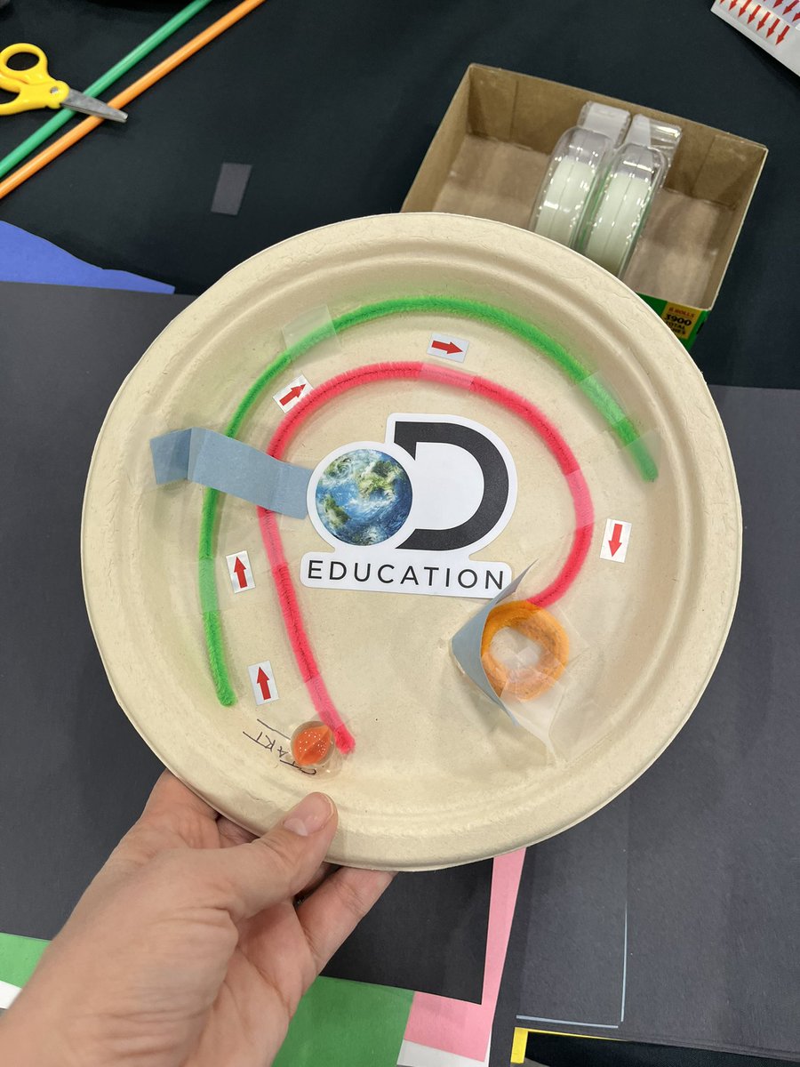 RaquelGruver's tweet photo. Spent today at the Waxahachie ISD STEAM expo! What a great way to spend a Saturday. I loved seeing the kids eyes light up with excitement after something THEY built - worked! I taught them the engineering design process by building a marble maze #STEM @WaxahachieISD @DiscoveryEd https://t.co/ysRKL16Yms