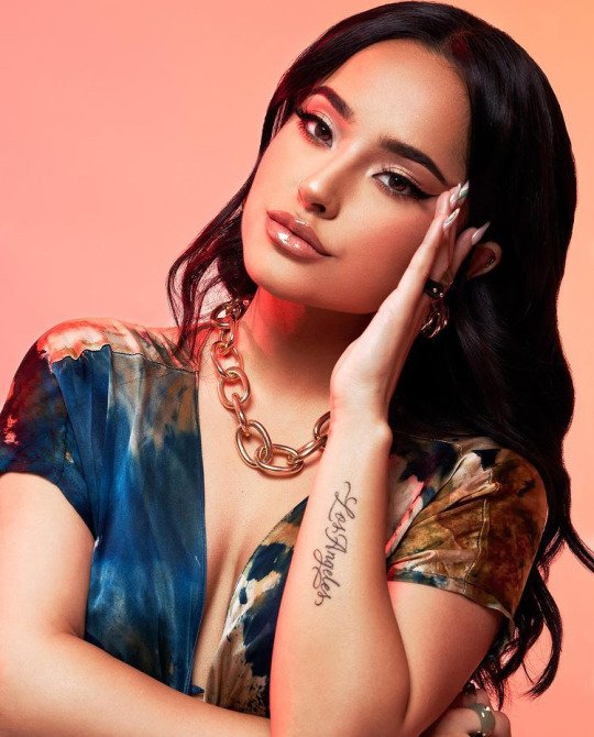 Sebaztiian14's tweet photo. Becky G 💗
#Nattinatasha #DragonBallZ #Anitta #BeckyG https://t.co/sogRHzvJGm