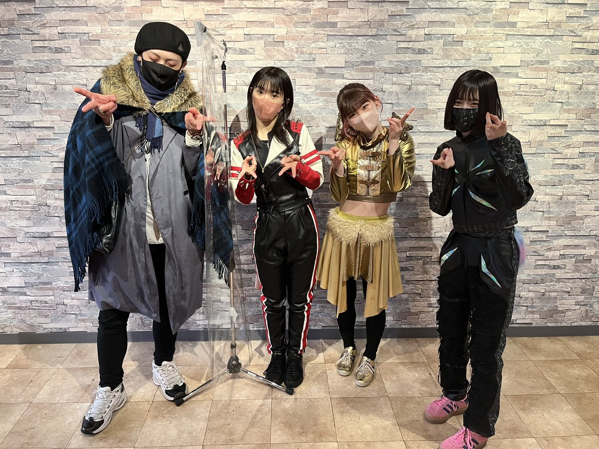 「豆ジャポ行った話したら喜んでたレオナ姫さん可愛い〜〜〜 #ONAGAWACK20」|荒 井 ﾊﾟｲ ｾ ﾝのイラスト