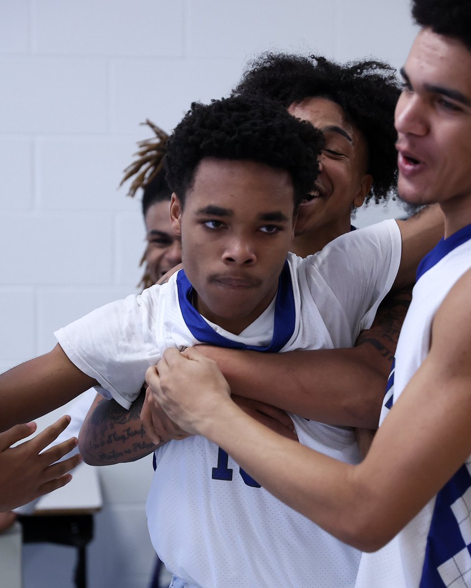 CT Minimah (@ctminimah) on Twitter photo Capital’s Taeshaun Hines with buzzer beater floater to defeat Cabell Midland 62-61.
📸 <a href="/ctminimahsports/">CT Minimah Sports</a>
#wvprepbb #highschoolbasketball #sportsphotography Capital’s Taeshaun Hines with buzzer beater floater to defeat Cabell Midland 62-61.
📸 <a href="/ctminimahsports/">CT Minimah Sports</a>
#wvprepbb #highschoolbasketball #sportsphotography