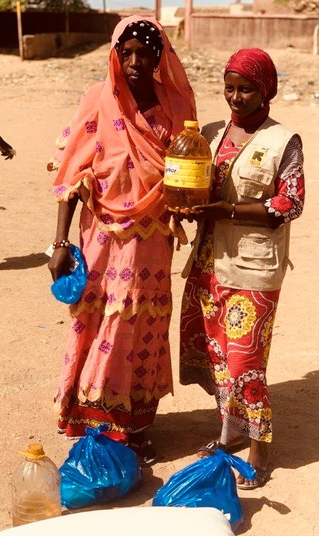 meier_matias's tweet photo. L'équipe @RESCUEorg #Mali 🇲🇱, avec le soutien de @USAIDSavesLives 🇺🇸, améliorera la vie des 58 630 personnes à travers une assistance humanitaire intégrée pour les populations affectées par le conflit et/ou les déplacements forcés dans les régions de #Mopti &amp; #Menaka au #Mali. https://t.co/jShXPnctCV