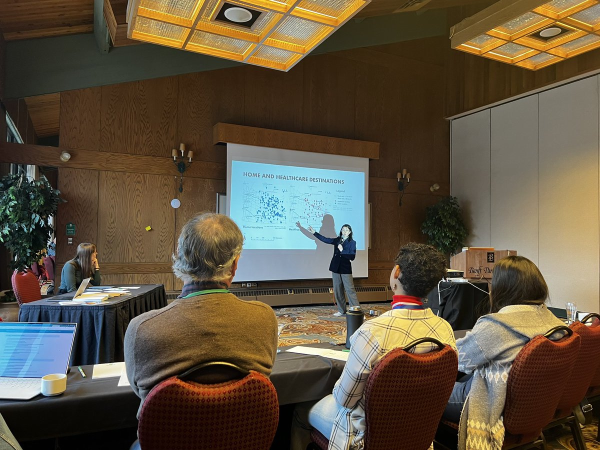 Jessica Lam presenting her work on rural access to health care services in Saskatchewan <a href="/usaskgeogplan/">USask Geography & Planning</a> <a href="/SkiConference/">Spatial Knowledge and Information (SKI) Canada</a>