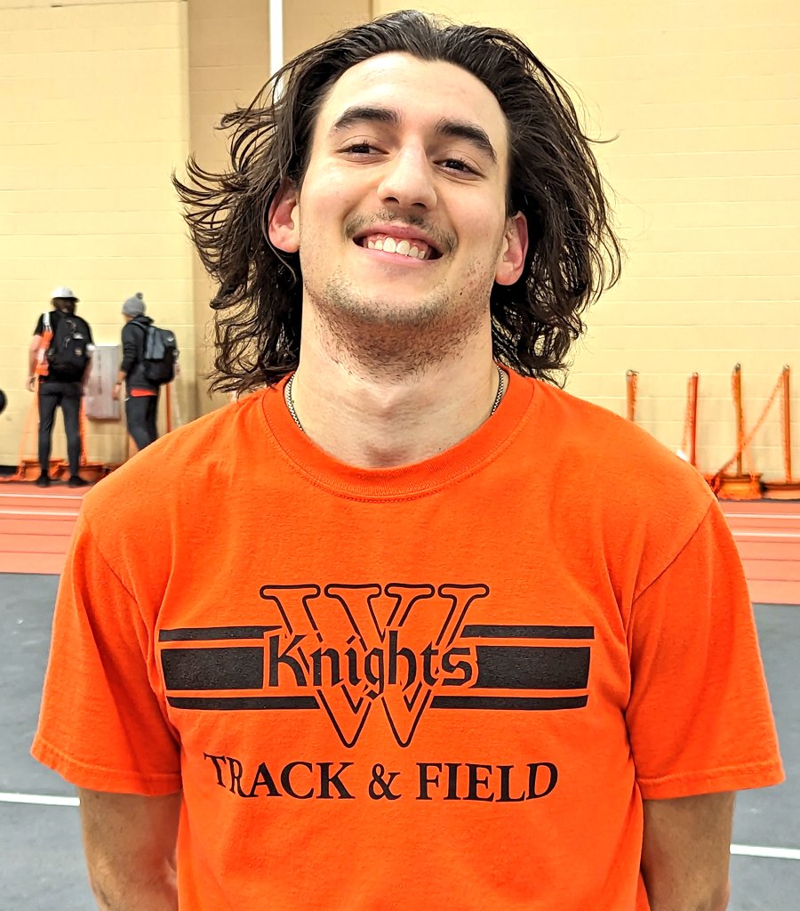 2 ARC records went down today! High jump with Breya adding distance from the bar to floor from her own record to 1.75m(5'9) and Christopher taking down a 9 year 3k record (originally set by Eli Horton) with a time of 8:13.89 on a flat 200 👀 <a href="/WartburgKnights/">Wartburg Athletics</a> <a href="/AmerRiversConf/">American Rivers Conference (A-R-C)</a>