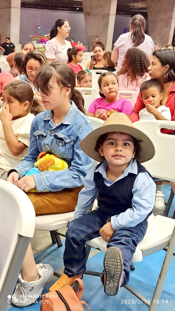 leivamonte85's tweet photo. #GranjaZenon  súper 😄 https://t.co/wJRdaCCLff
