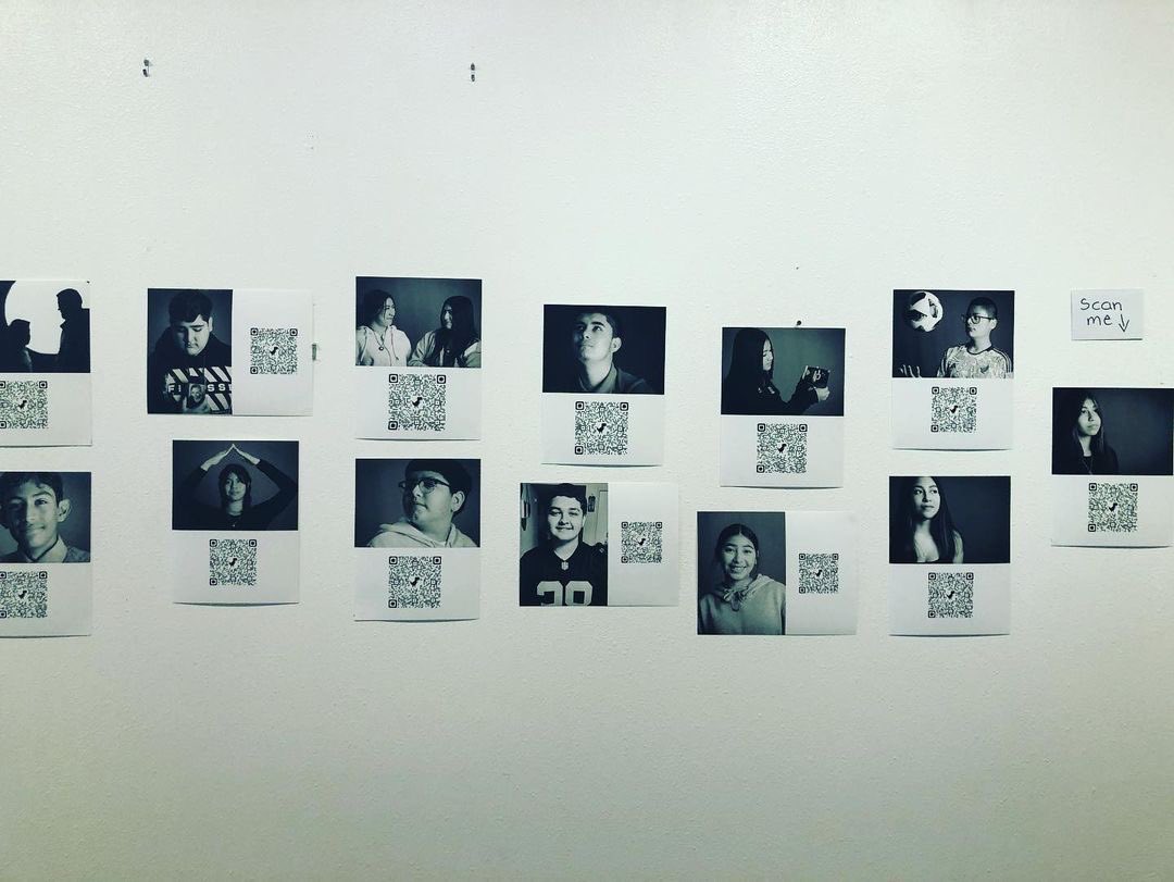 Feeling inspired! 🙌🏽 Our BD6 team celebrated the book launch of We Are America: San Fernando, an anthology of personal stories from the 9th grade Ethnic Studies Class of <a href="/SJHACCLA/">SJ Humanitas Academy</a>. (1/2)