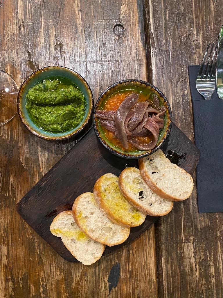 BrumHour's tweet photo. Plates by Purnell's opens in central Birmingham

Read more about @yummy_brummie's new venue on #BrumHour's website:
https://t.co/PCA0IMIcuI
#Birmingham https://t.co/6lhM39jCXc