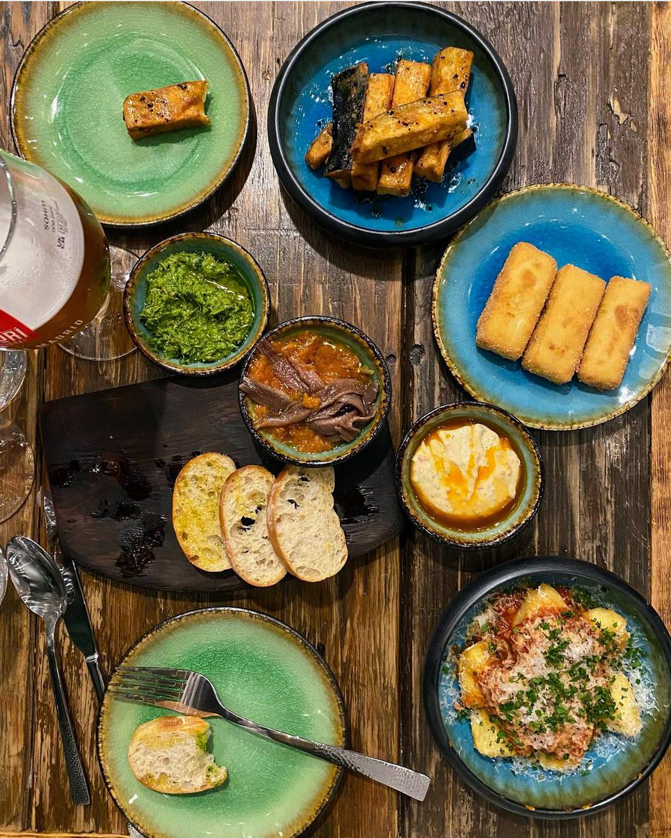 BrumHour's tweet photo. Plates by Purnell's opens in central Birmingham

Read more about @yummy_brummie's new venue on #BrumHour's website:
https://t.co/PCA0IMIcuI
#Birmingham https://t.co/6lhM39jCXc
