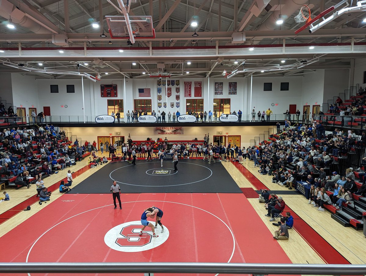 DIAA_Delaware's tweet photo. @DIAA_Delaware 2023 Dual Team Wrestling Finals.

Congratulations to our scholar athletes, thank you officials and good luck to all four teams. https://t.co/n04DksbSJp
