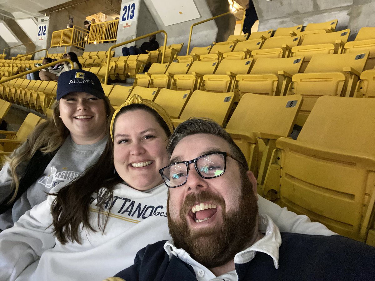 laura_cagle's tweet photo. Big #GoMocs crew right here! Great day for some Mocs basketball! 💙 https://t.co/rjUCZtpGhF