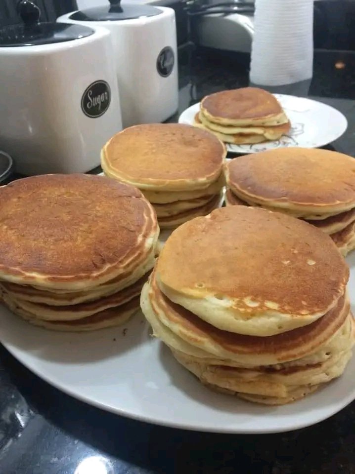 Alguien me dice cual es el secreto para que las panquecas queden asi????????