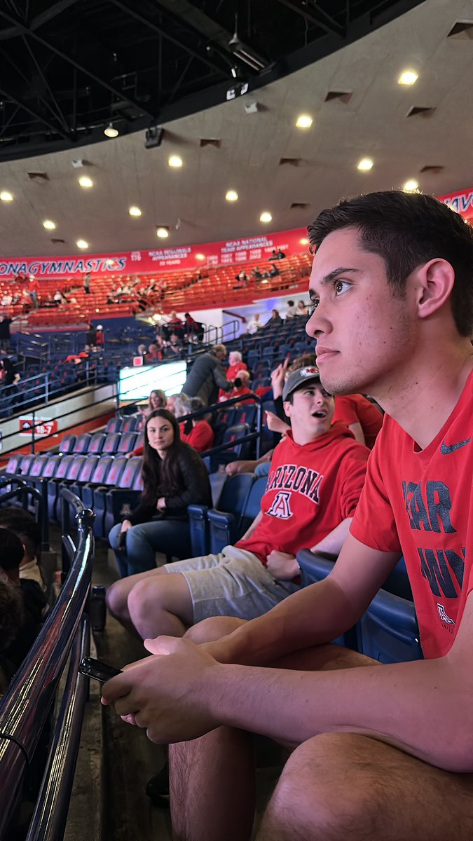 Ready for the game #RunWithUs <a href="/ArizonaMBB/">Arizona Basketball</a> <a href="/AZATHLETICS/">Arizona Athletics</a>