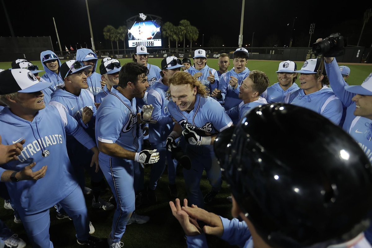 Brady sent that one TO THE MOON🌖

#SpaceU