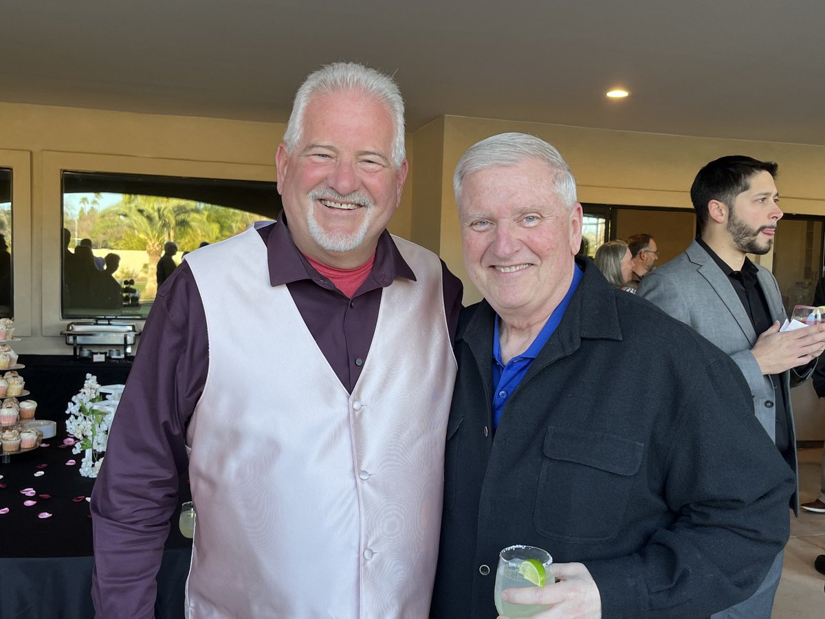 Paola Boivin (@paolaboivin) on Twitter photo Hey, itās the retirement twins! Two of the coolest people and important figures in the Valley sports landscape ā¦<a href="/markaredaville/">Mark A. Reda</a>ā© and Greg Schulte ⦠And one is a newlywed! Hey, itās the retirement twins! Two of the coolest people and important figures in the Valley sports landscape ā¦<a href="/markaredaville/">Mark A. Reda</a>ā© and Greg Schulte ⦠And one is a newlywed!